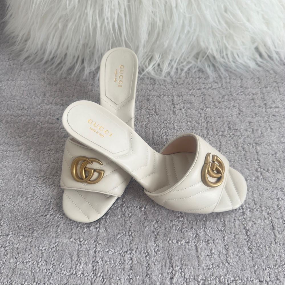 Gucci Women's Cream Slide Sandals